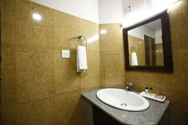 Premium Tek Büyük veya İki Ayrı Yataklı Oda, 1 Çift Kişilik Yatak, Sigara İçilebilir, Tepe Manzaralı