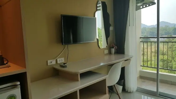 Deluxe Tek Büyük Yataklı Oda, 1 En Büyük (King) Boy Yatak, Şehir Manzaralı