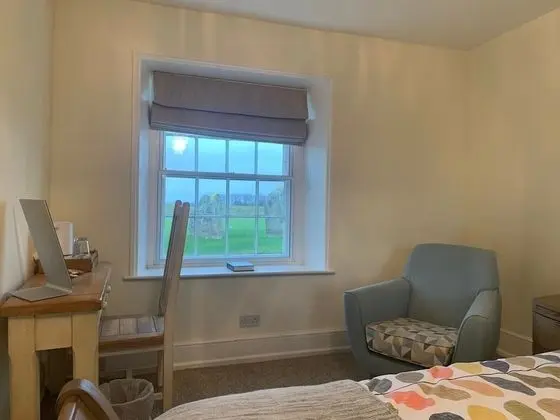 Tek Büyük Yataklı Oda, Ortak Banyo (Uffington)