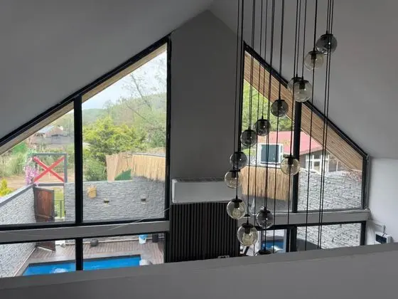 Premium Bungalov Çift Kişilik Havuz manzarası Oda
