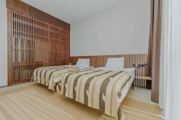 Villa, Özel Havuzlu ve Bahçeli