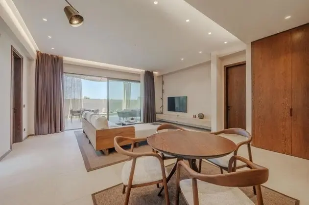 Villa, Özel Havuzlu ve Bahçeli