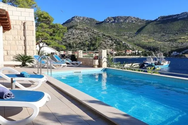 Villa (Two-Bedroom Villa with Private Pool a)