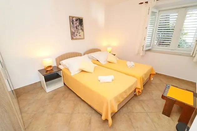 Villa (Two-Bedroom Villa with Private Pool a)