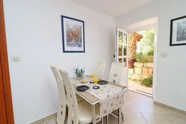 Villa (Two-Bedroom Villa with Private Pool a)