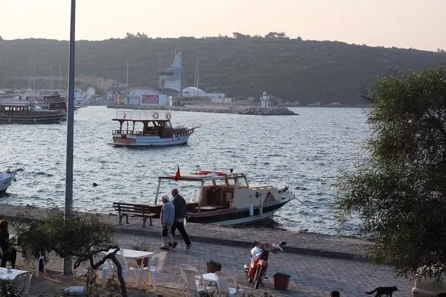 Comfort Tek Büyük Yataklı Oda, 1 Yatak Odası, Deniz Manzaralı, Denize Bakan