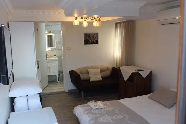 Deluxe Tek Büyük Yataklı Oda, 1 Yatak Odası, Deniz Manzaralı, Denize Bakan