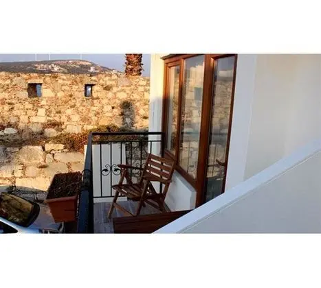 Mare Balcony Sedna