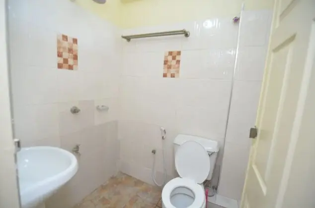Büyük Yataklı Tek Kişilik Oda