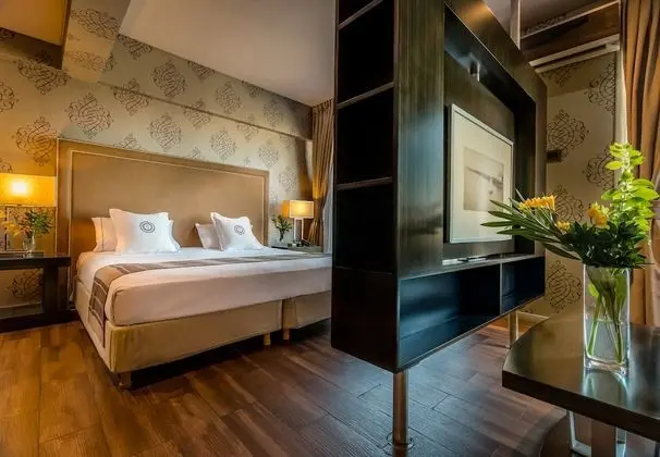 Çatı Katı Süiti (Penthouse)