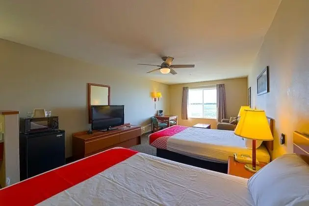 Tek Büyük Yataklı Oda, 2 Büyük (Queen) Boy Yatak, Koy Manzaralı (Pet Friendly)