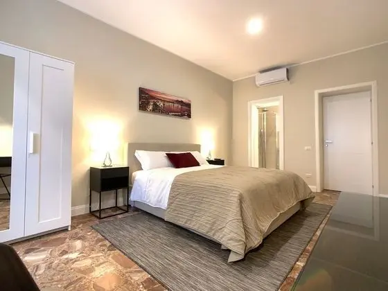 Family Oda, Şehir Manzaralı (sh3)