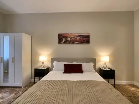 Family Oda, Şehir Manzaralı (sh3)