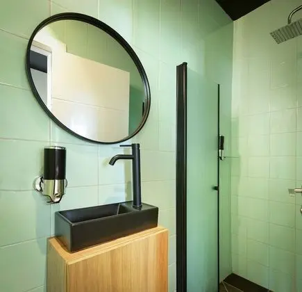 Stüdyo, Teras (Large)