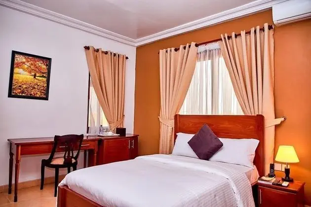 Comfort Tek Büyük Yataklı Oda, 1 Çift Kişilik Yatak
