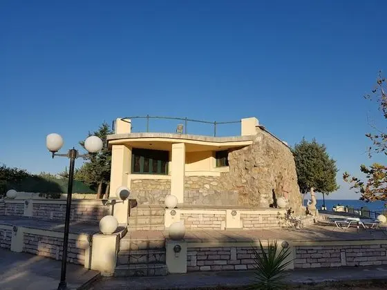Panoramic Stüdyo Süit, Denize Bakan