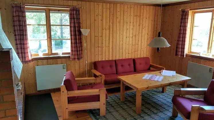 Kulübe (Sheets, towels, cleaning not included)