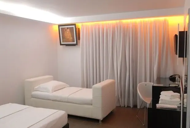 Standard Üç Kişilik Oda
