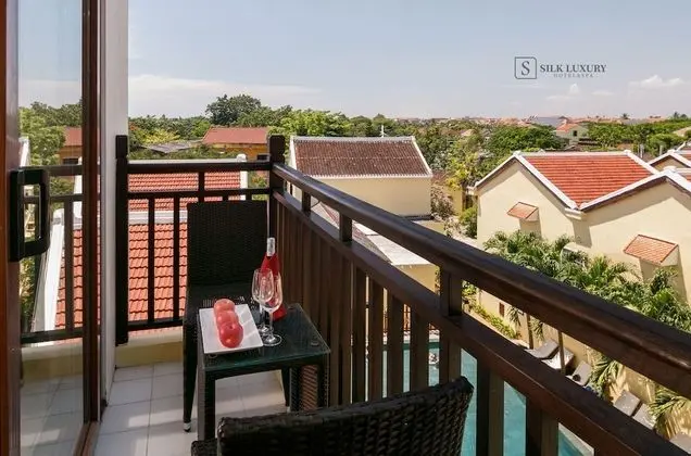 Deluxe Oda, Balkon