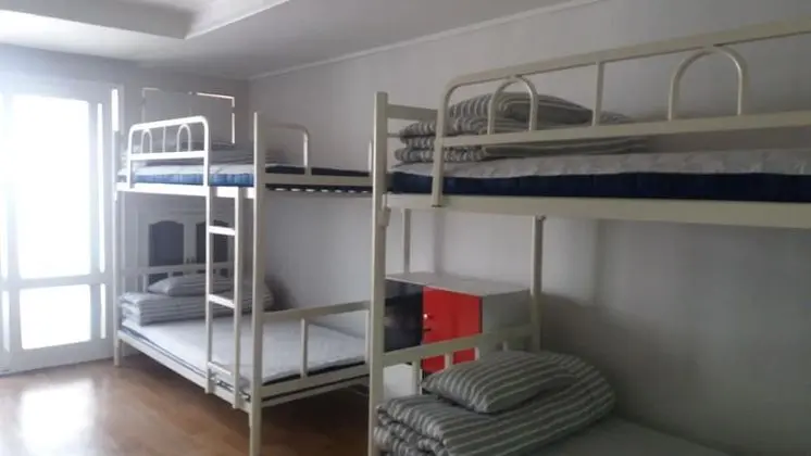 Ortak Ranzalı Oda, Karma Ranzalı Oda