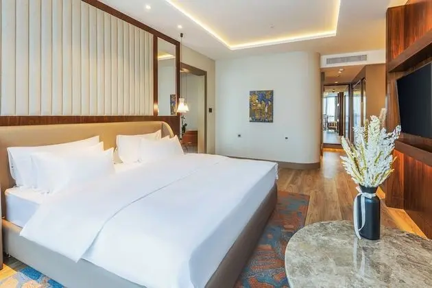 Luxury Tek Büyük Yataklı Oda