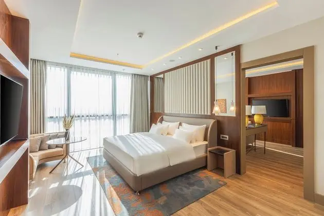Luxury Tek Büyük Yataklı Oda