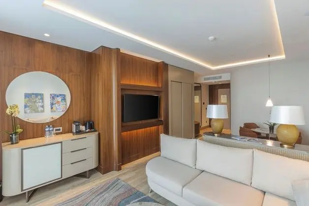 Luxury Tek Büyük Yataklı Oda