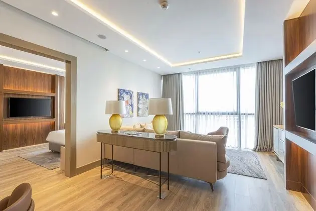 Luxury Tek Büyük Yataklı Oda