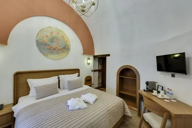 Superior Double Room, Avlu Manzaralı, 1. Kat