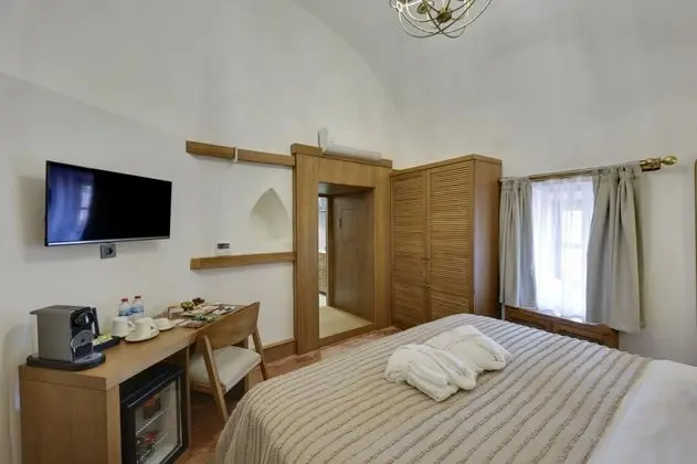 Superior Double Room, Avlu Manzaralı, 1. Kat