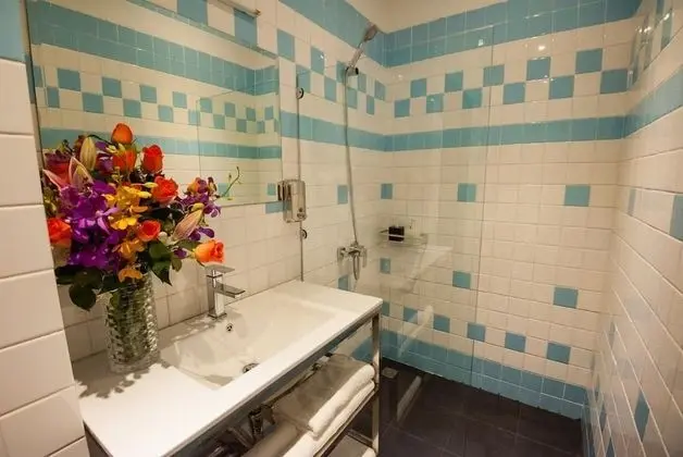 Deluxe Tek Büyük Yataklı Oda, Balkon