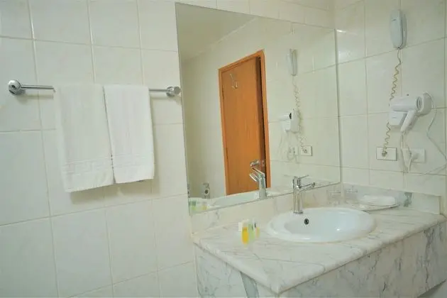 Standard Üç Kişilik Oda