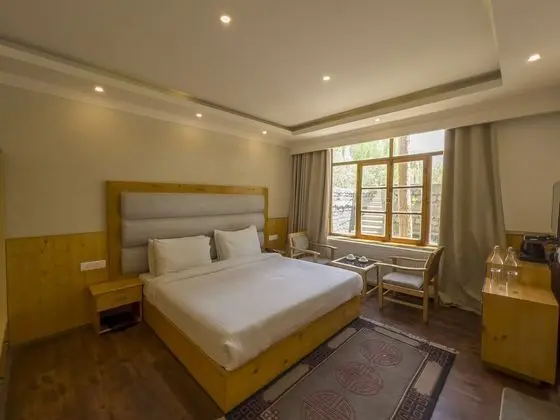 Deluxe Tek Büyük Yataklı Oda, 1 Çift Kişilik Yatak, Dağ Manzaralı