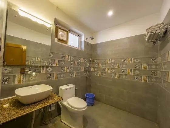 Deluxe Tek Büyük Yataklı Oda, 1 Çift Kişilik Yatak, Dağ Manzaralı