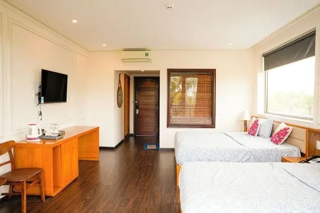 Deluxe Üç Kişilik Oda, Balkon
