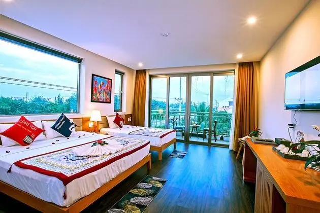 Deluxe Üç Kişilik Oda, Balkon