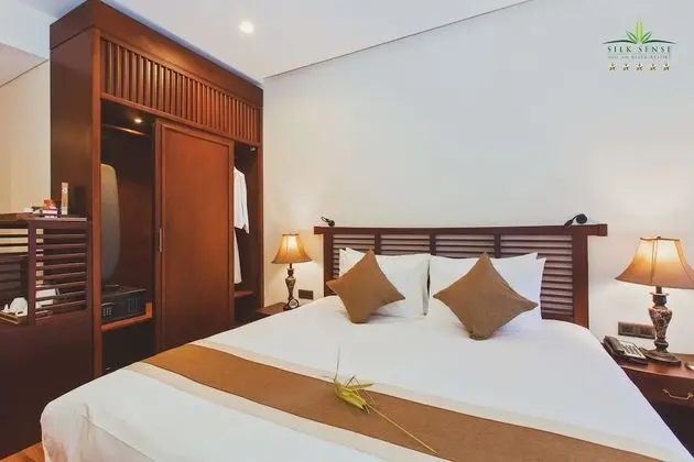 Deluxe Tek Büyük Yataklı Oda, Nehir Manzaralı