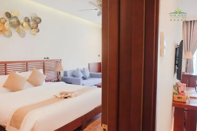 Deluxe Tek Büyük Yataklı Oda, Nehir Manzaralı