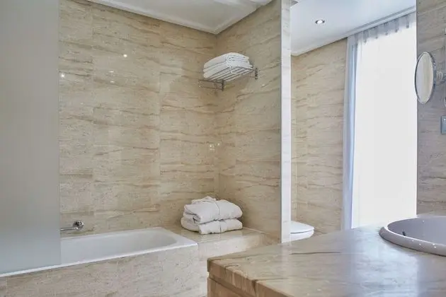 Superior Tek Büyük Yataklı Oda