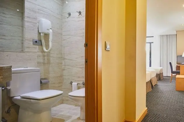 Üç Kişilik Oda (3 adultos)