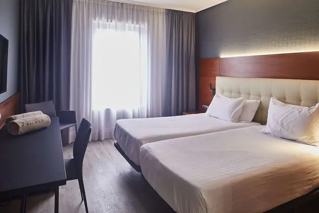 Standard Single Use Parking Included