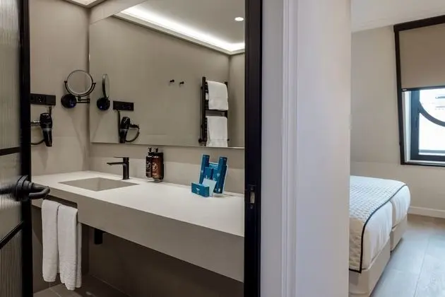 Deluxe Büyük Yataklı Tek Kişilik Oda