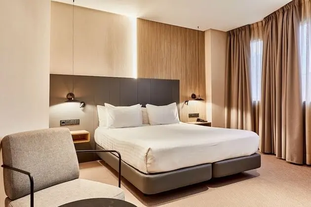 Deluxe Büyük Yataklı Tek Kişilik Oda