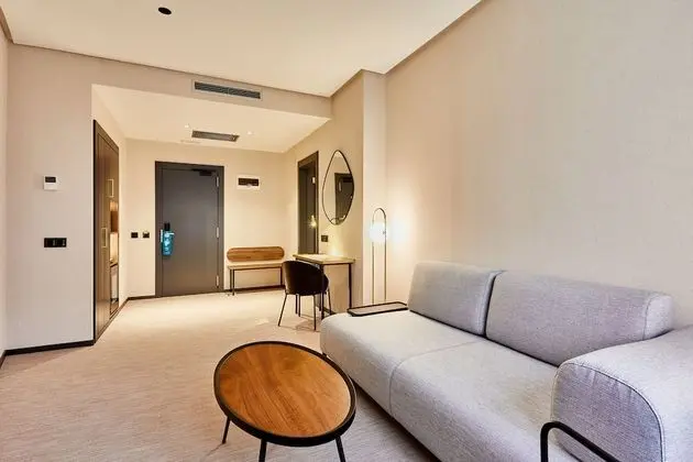 Junior Süit, Sıcak Su Küveti (Deluxe)