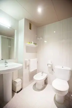 Comfort İki Ayrı Yataklı Oda