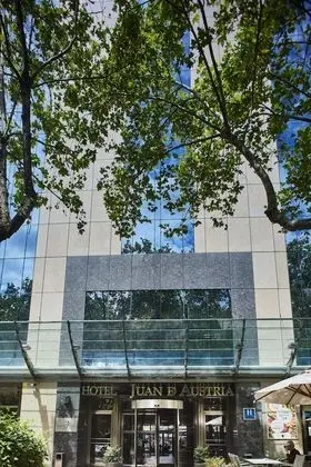 Comfort Tek Büyük Yataklı Oda (With extra bed)