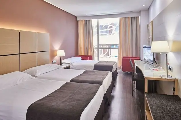 Üç Kişilik Oda (2 Adults + 1 Child)