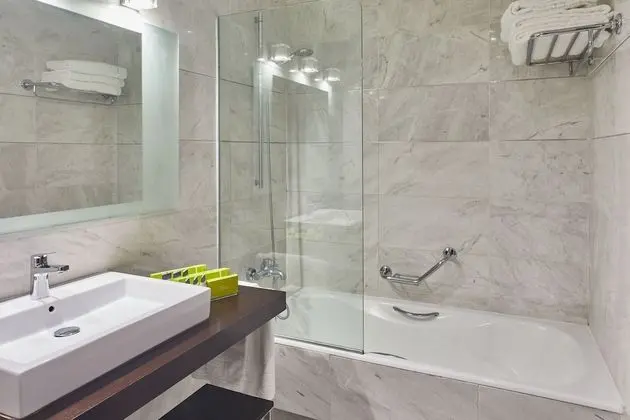 Üç Kişilik Oda (2 Adults + 1 Child)