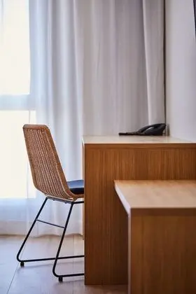 Comfort Büyük Yataklı Tek Kişilik Oda (Parking Included)
