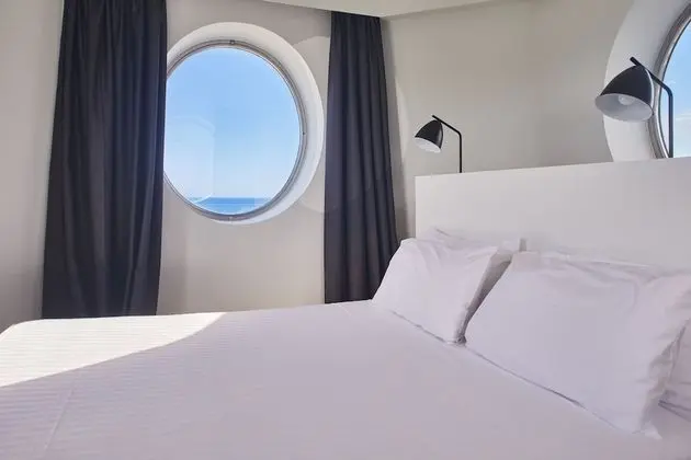 Deluxe Tek Büyük Yataklı Oda, Deniz Manzaralı